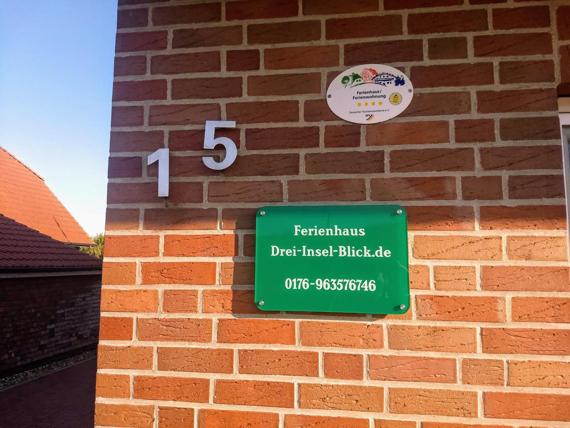 Drei-Insel-Blick Neßmersiel Exterior foto